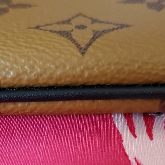 Authentic Louis Vuitton Signature Monogram Canvas Pouch,Wristlet,Case - Picture 4 of 7